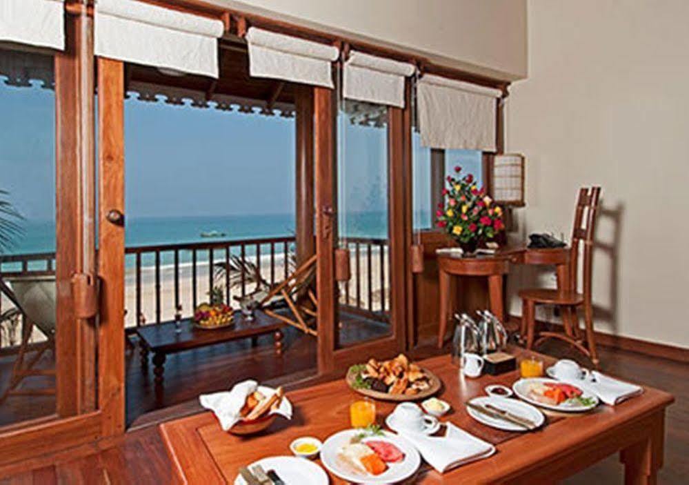 The Residence Ngapali Esterno foto